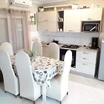 Mario Apartman *