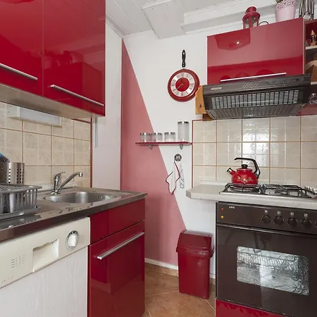 Apartment Mario